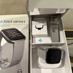 Fitbit Versa 2